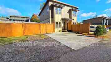 featured image of 3667 Pine Rd