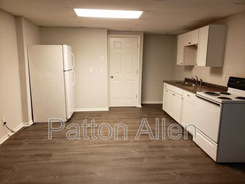 116 E Chestnut St #15 - Photo 5 of 16