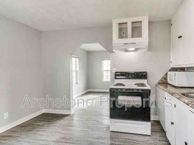 1231 N Grand Blvd - Photo 7 of 33