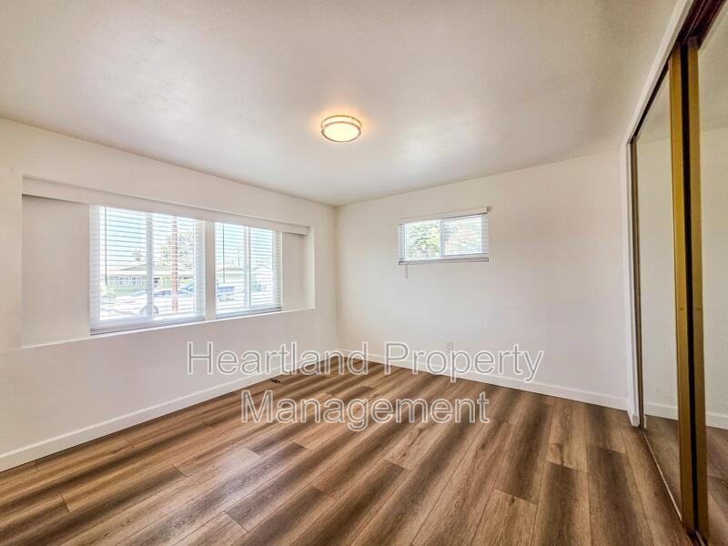 615 Fig Ave - Photo 6 of 12