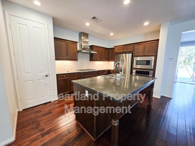 6193 Blue Dawn Trl - Photo 5 of 17