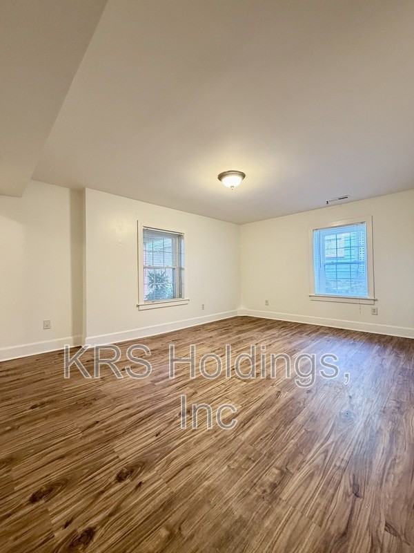 507 13th St #1 - Photo 6 of 7