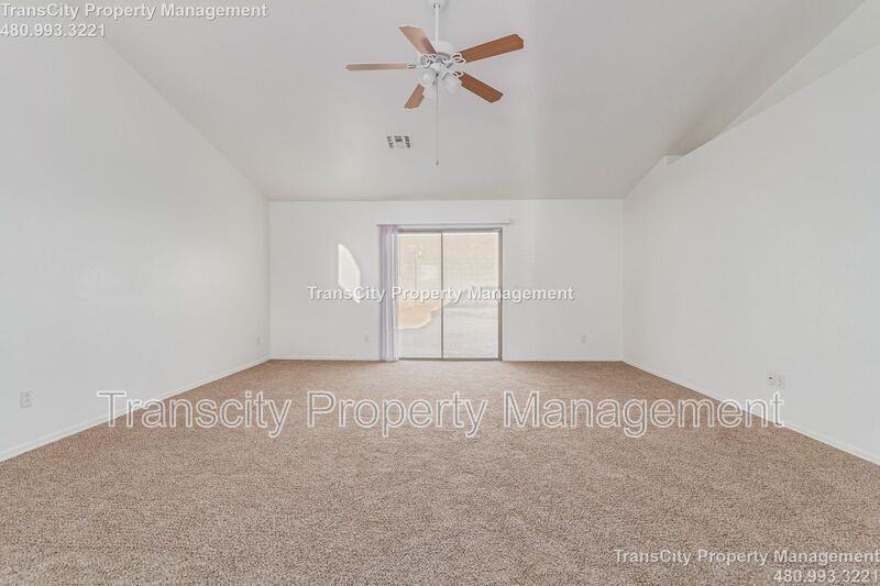 2021 S Rennick Dr - Photo 4 of 12