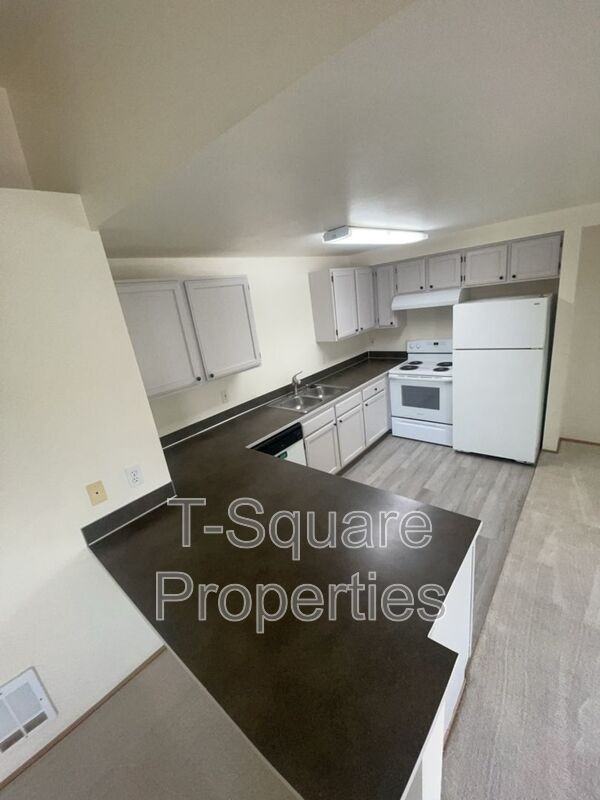 8830 3rd Ave Se #302 - Photo 4 of 19