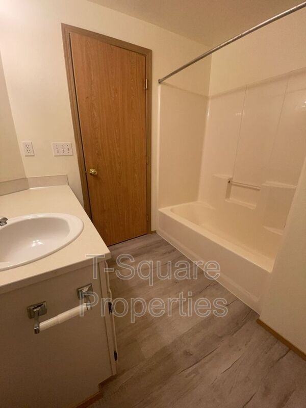 8830 3rd Ave Se #302 - Photo 5 of 19