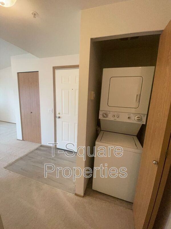 8830 3rd Ave Se #302 - Photo 7 of 19