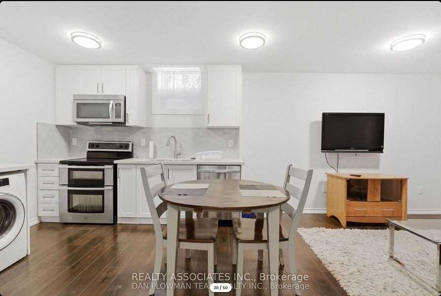 28 Sheldon Drive - Photo 3 of 7