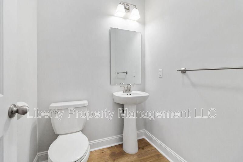 25 Kingwood Ct - Photo 7 of 19