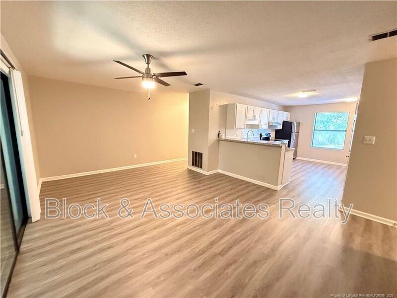 4059 Professional Dr - Photo 3 of 11
