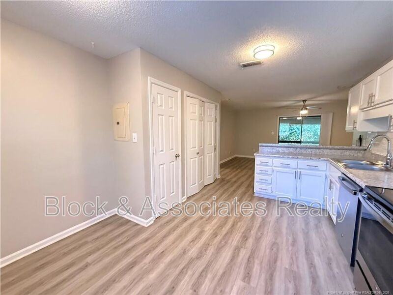 4059 Professional Dr - Photo 5 of 11