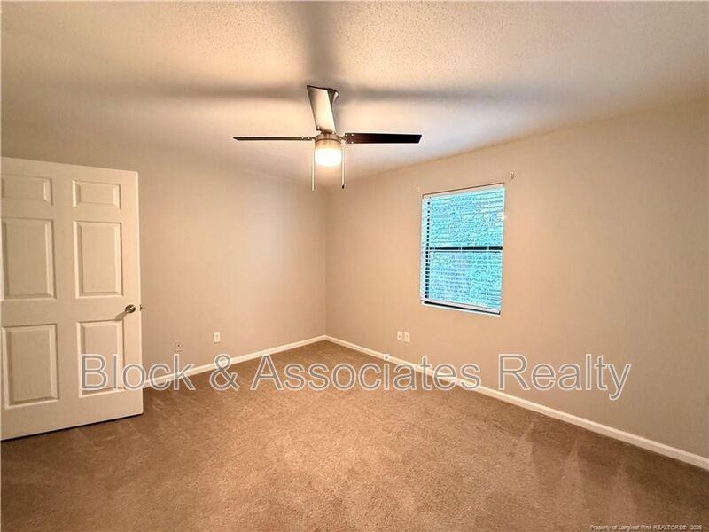 4059 Professional Dr - Photo 7 of 11