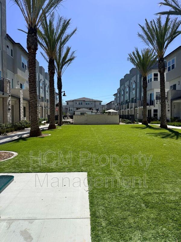 1211 W Bushell St - Photo 3 of 28