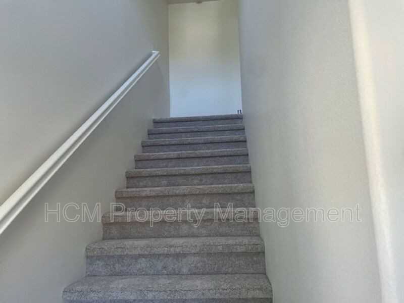 115 Silverado - Photo 6 of 29