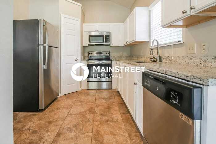 1307 Rose St - Photo 5 of 15
