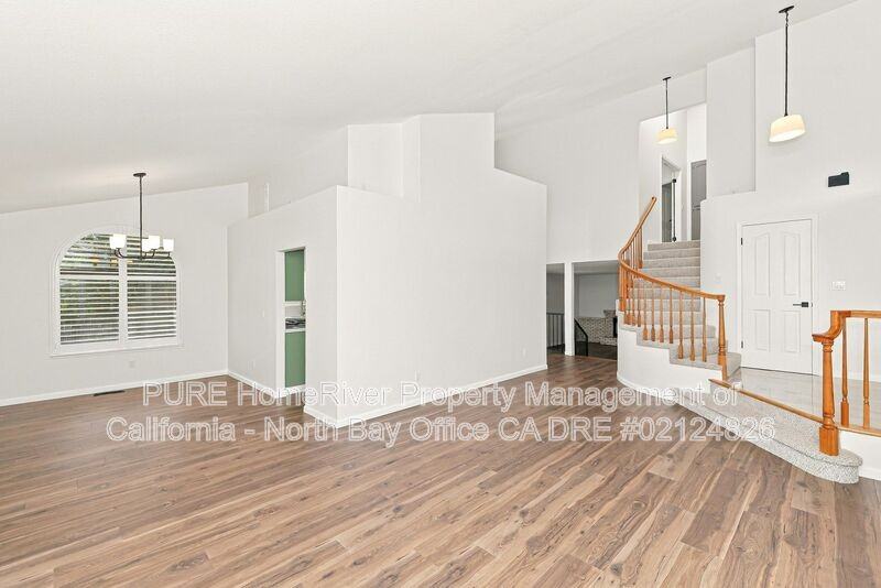 5829 Gridley Dr - Photo 2 of 22