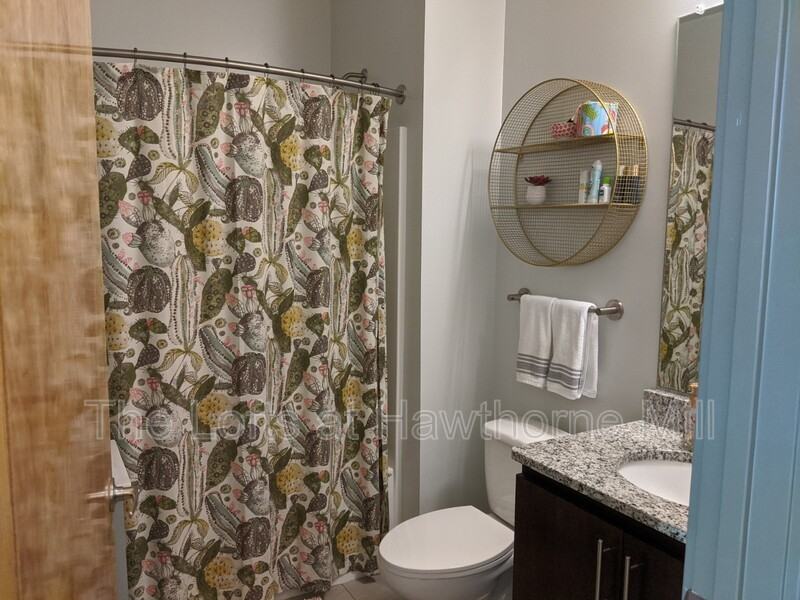 1101 Hawthorne Ln #156 - Photo 7 of 8