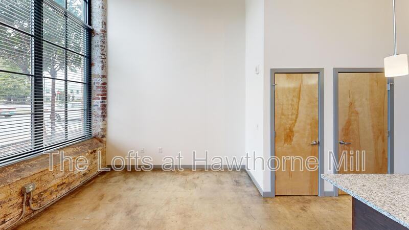 1101 Hawthorne Ln #134 - Photo 2 of 7