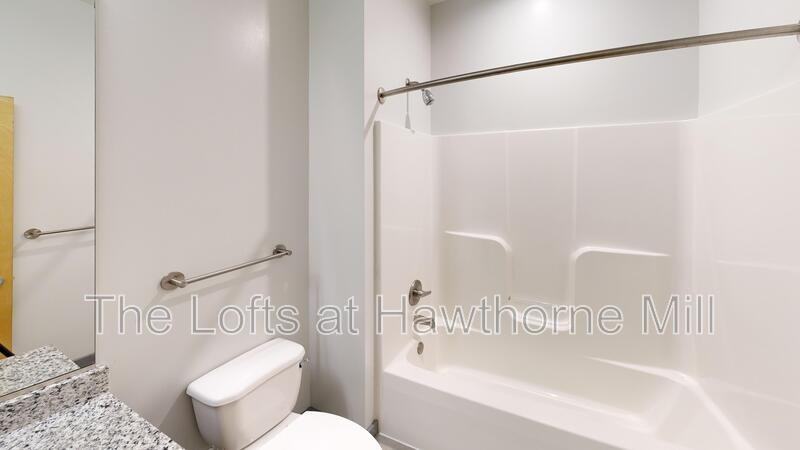 1101 Hawthorne Ln #134 - Photo 6 of 7