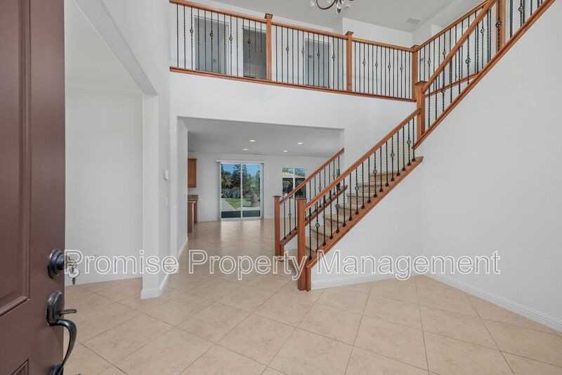 5514 Lipizzaner Cir - Photo 3 of 37