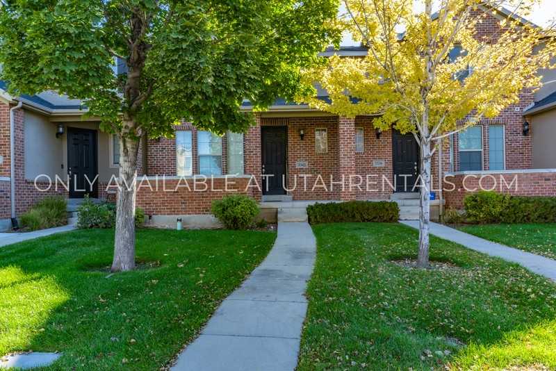 3342 Nw - Photo 4 of 34