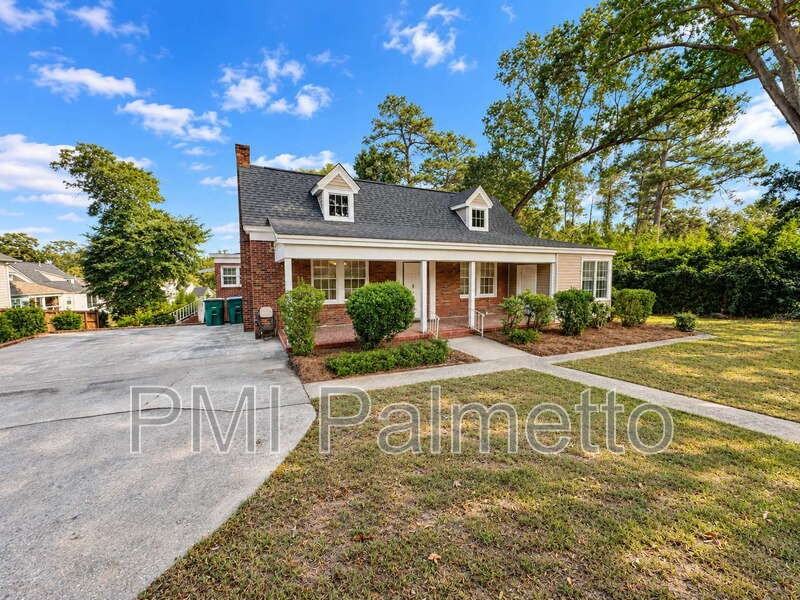 1419 Axtell Dr - Photo 3 of 37
