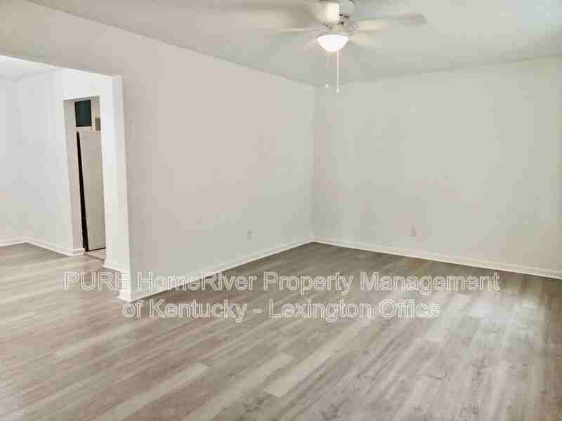 1765 Gettysburg Rd - Photo 4 of 35