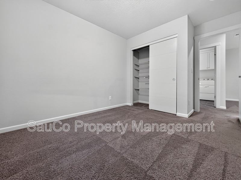 8091 Se Engelmann St - Photo 7 of 30