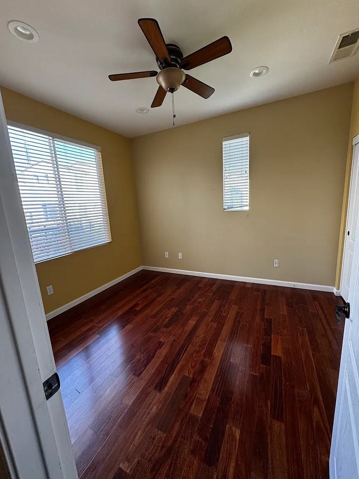 1244 Cedarwood Loop - Photo 5 of 11