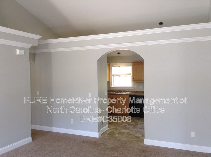 3181 Ridgeback Dr - Photo 3 of 20