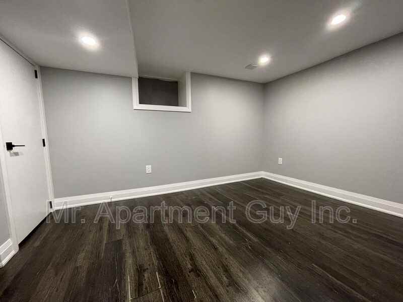 35 Barnesdale Ave S - Photo 6 of 16