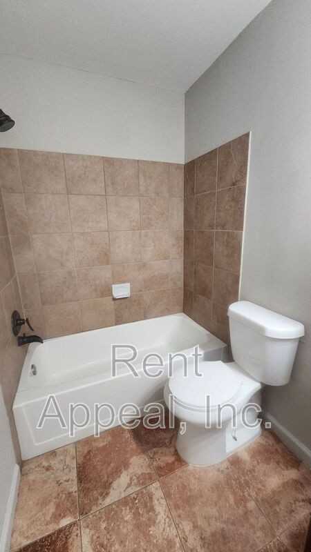 505 San Remo Ct - Photo 7 of 18
