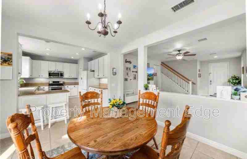 33555 Cedar Creek Ln - Photo 6 of 25