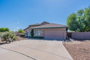 featured image of 4133 E Elmwood St