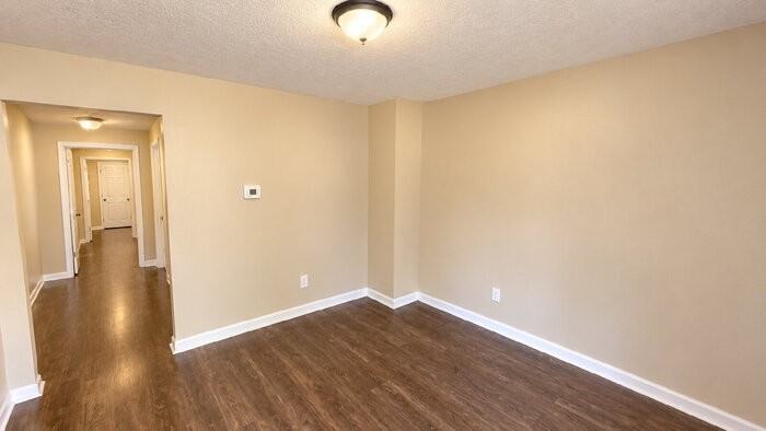 567 N Belmont Ave - Photo 2 of 11