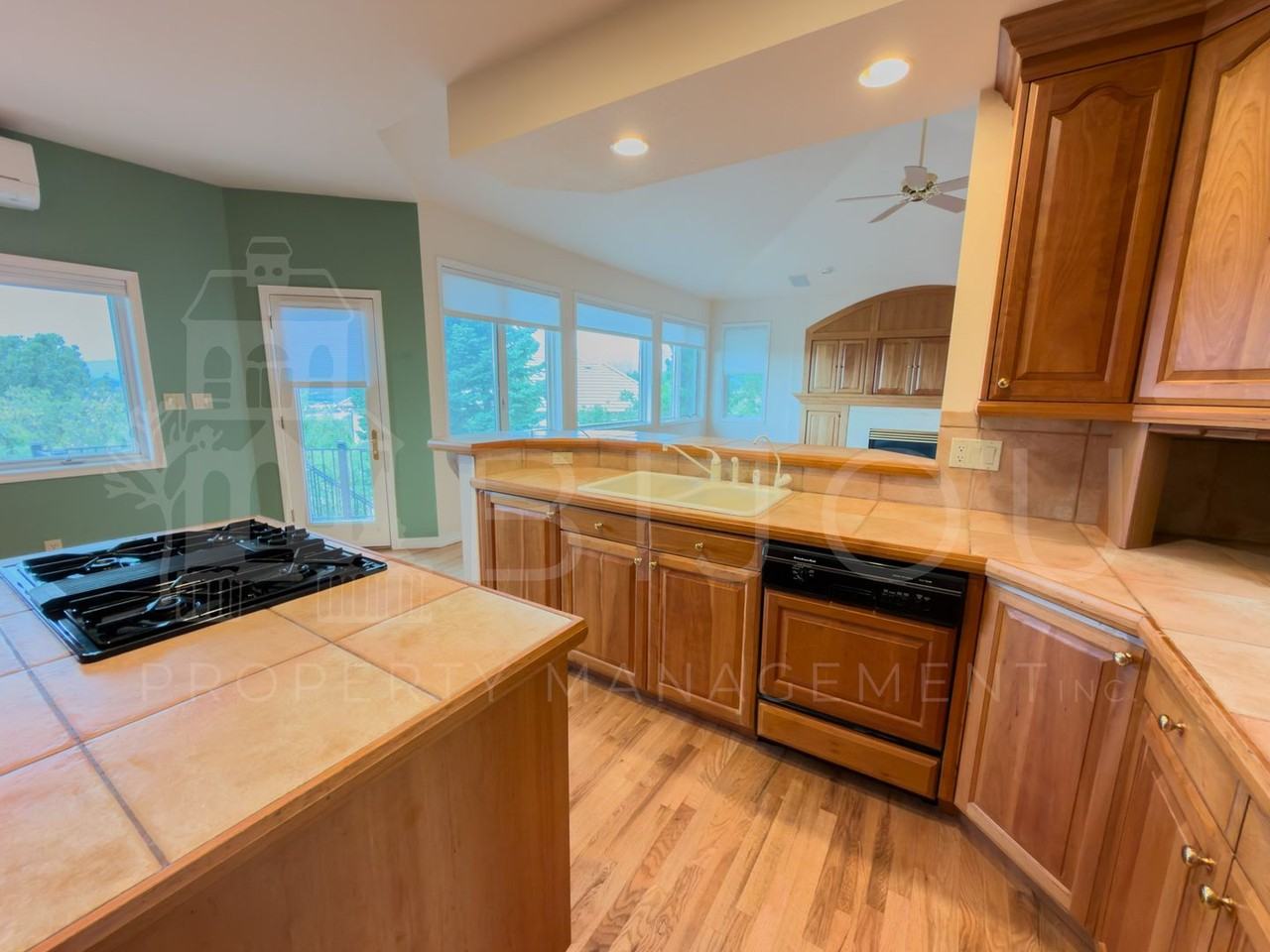 15325 Copperfield Dr - Photo 6 of 34