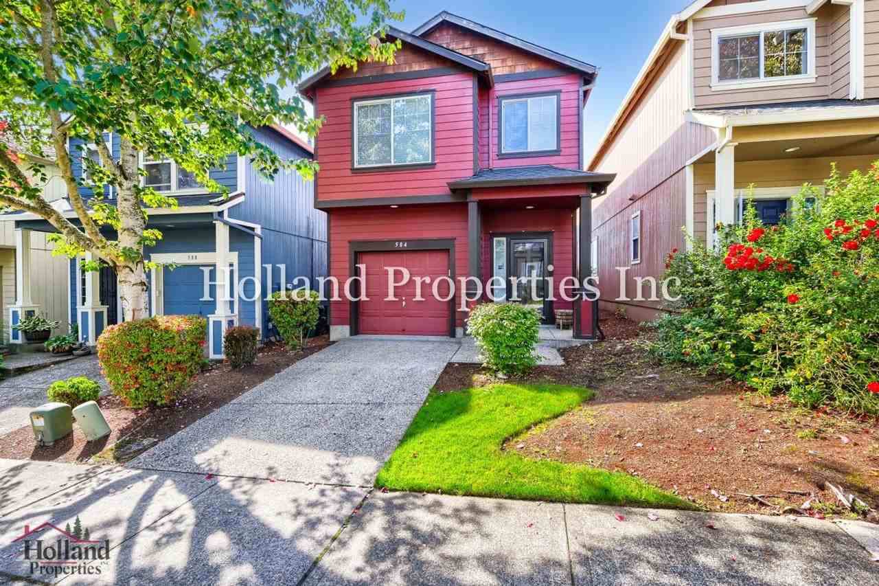 584 Se Heathcliff Ln - Photo 2 of 29