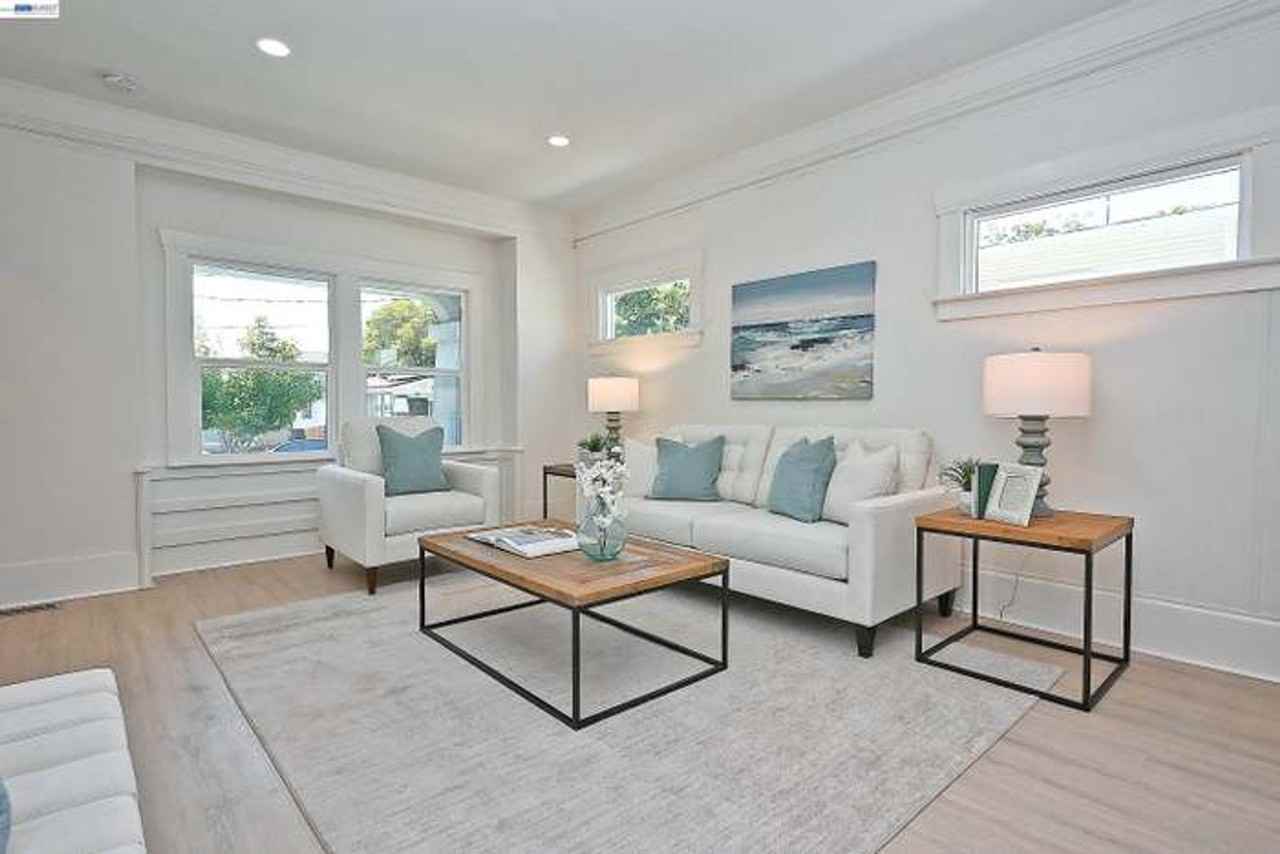 3914 Aqua Vista St - Photo 4 of 50