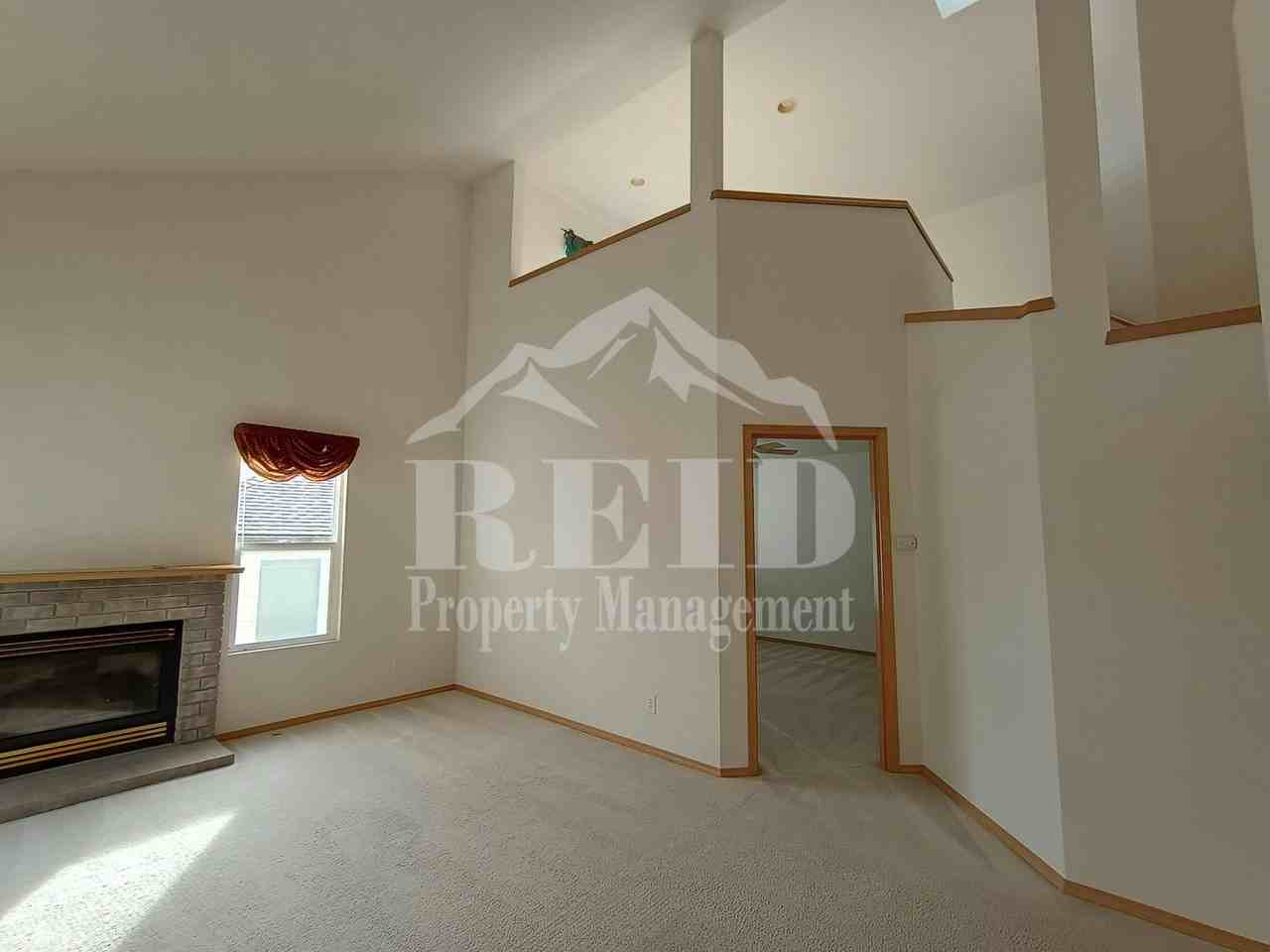 9758 Ebbtide Ln Nw - Photo 5 of 25