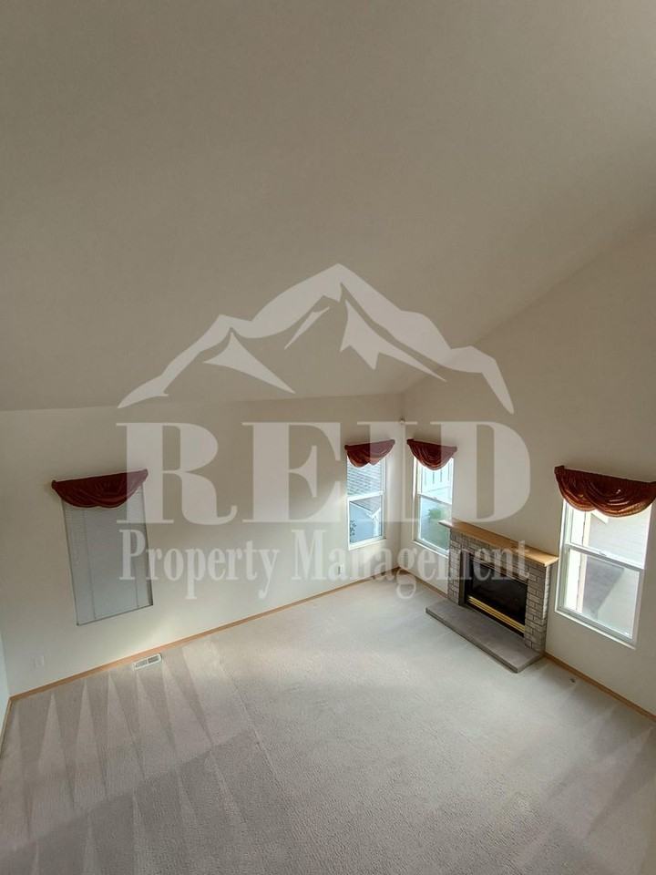 9758 Ebbtide Ln Nw - Photo 6 of 25