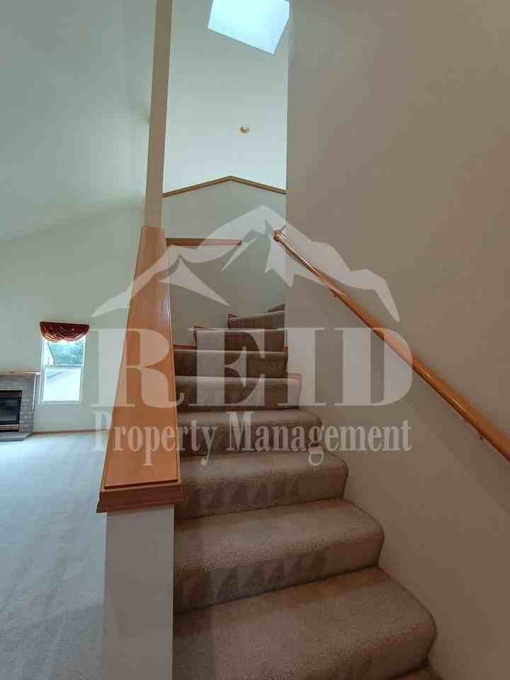 9758 Ebbtide Ln Nw - Photo 7 of 25