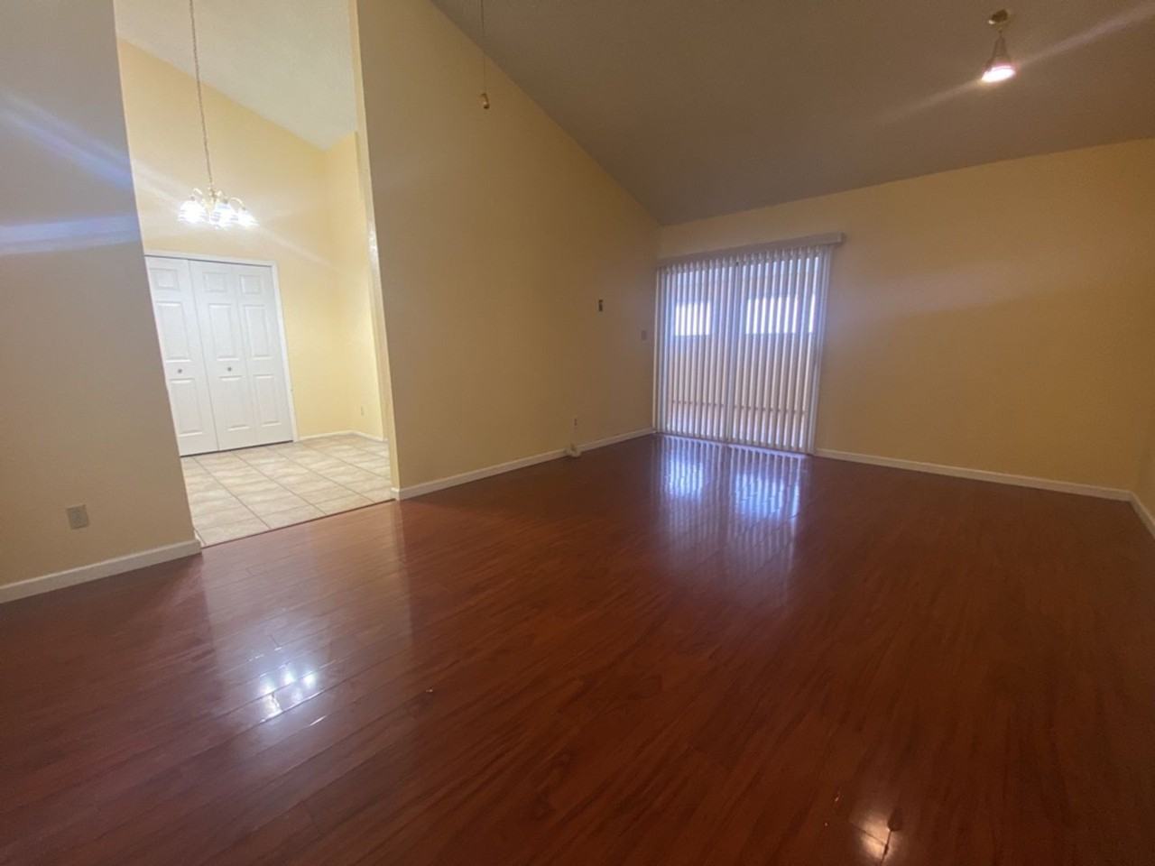 722 Steppe Pl - Photo 3 of 23