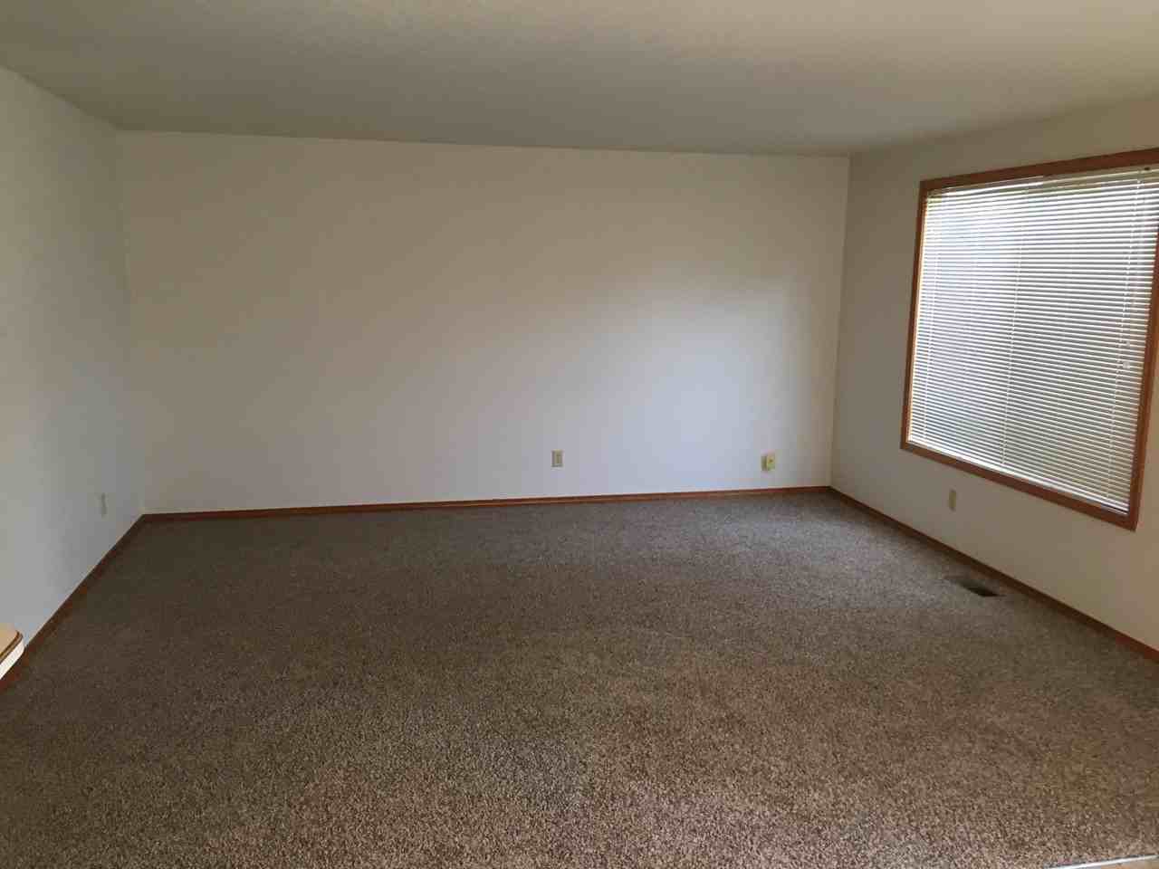 16505 Nw Paisley Dr - Photo 2 of 17