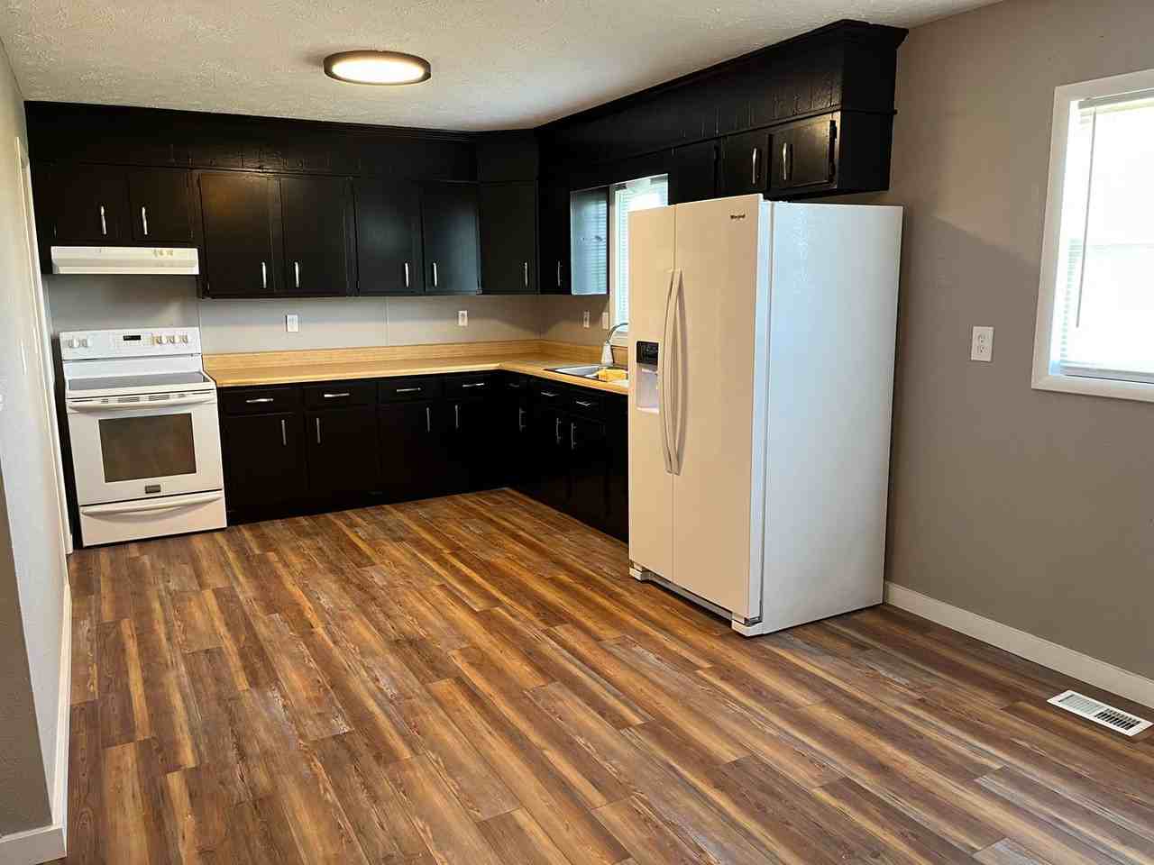 910 Mulberry St - Photo 6 of 17