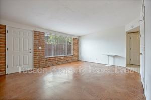 featured image of 45 E Alturas St