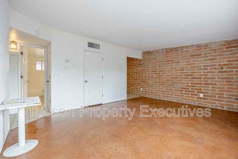 45 E Alturas St - Photo 2 of 26