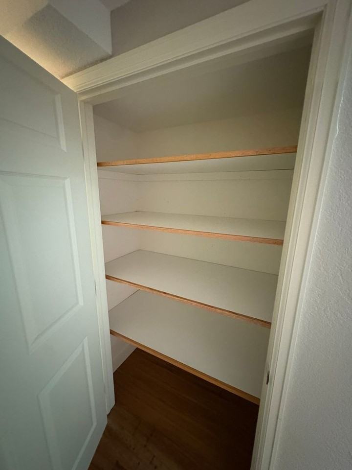 1122 50th Ave - Photo 4 of 50