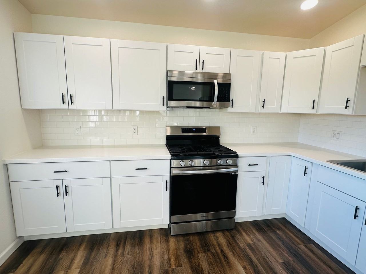 1550 E Raven Dr - Photo 6 of 19