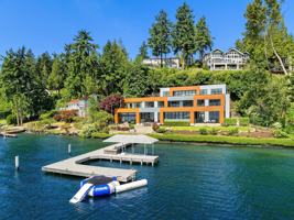featured image of 3840 E Mercer Way