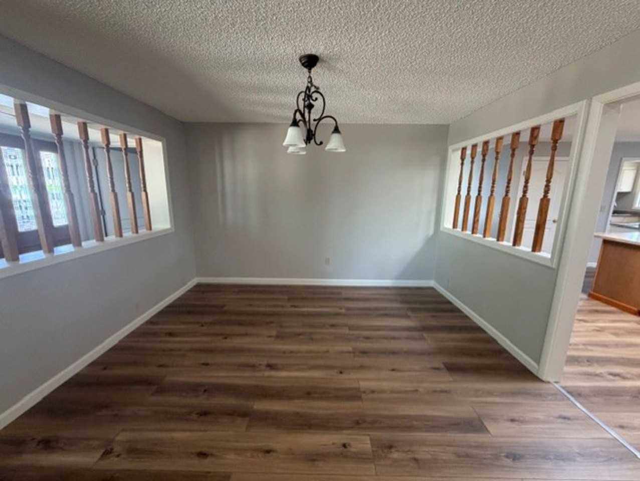 5122 Bryant Ave - Photo 4 of 29