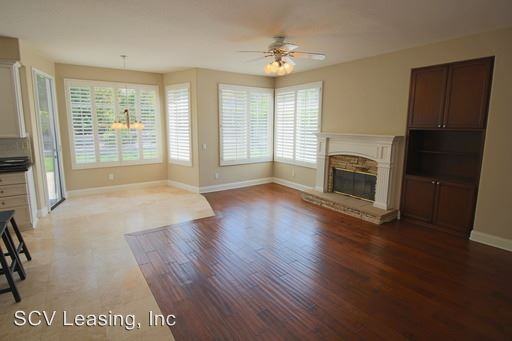23401 Winslow Pl - Photo 2 of 9